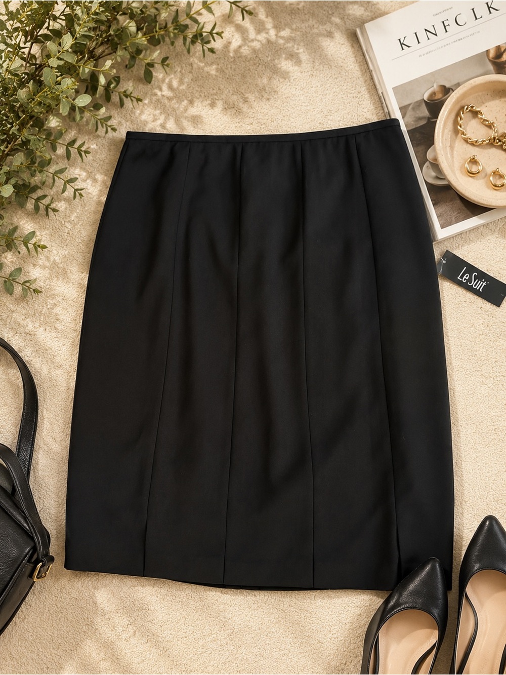 Le Suit Black Pleated Pencil Skirt Size 16 NWT